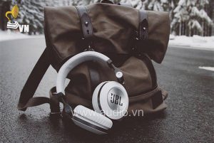 JBL Everest Elite 700 (1)