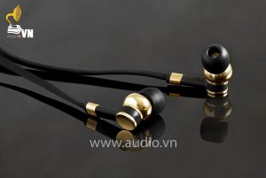 Master & Dynamic ME05