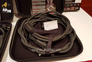 audioquest tornado power cable