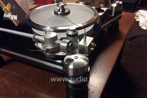 Đầu đọc mâm cối VPI HR-X